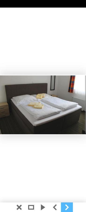 Hotel Eisenbahn 克赖尔斯海姆 外观 照片